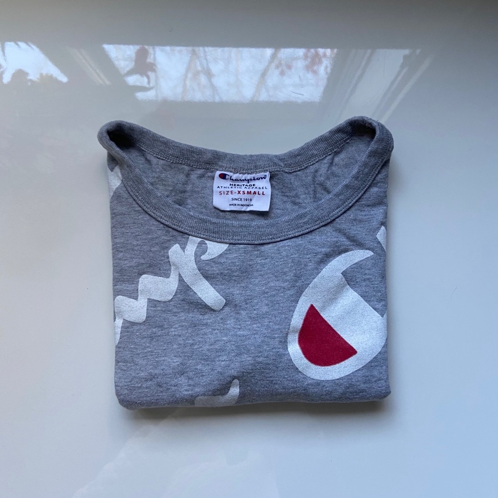 Champion Crop Tee - Picture 2 of 6